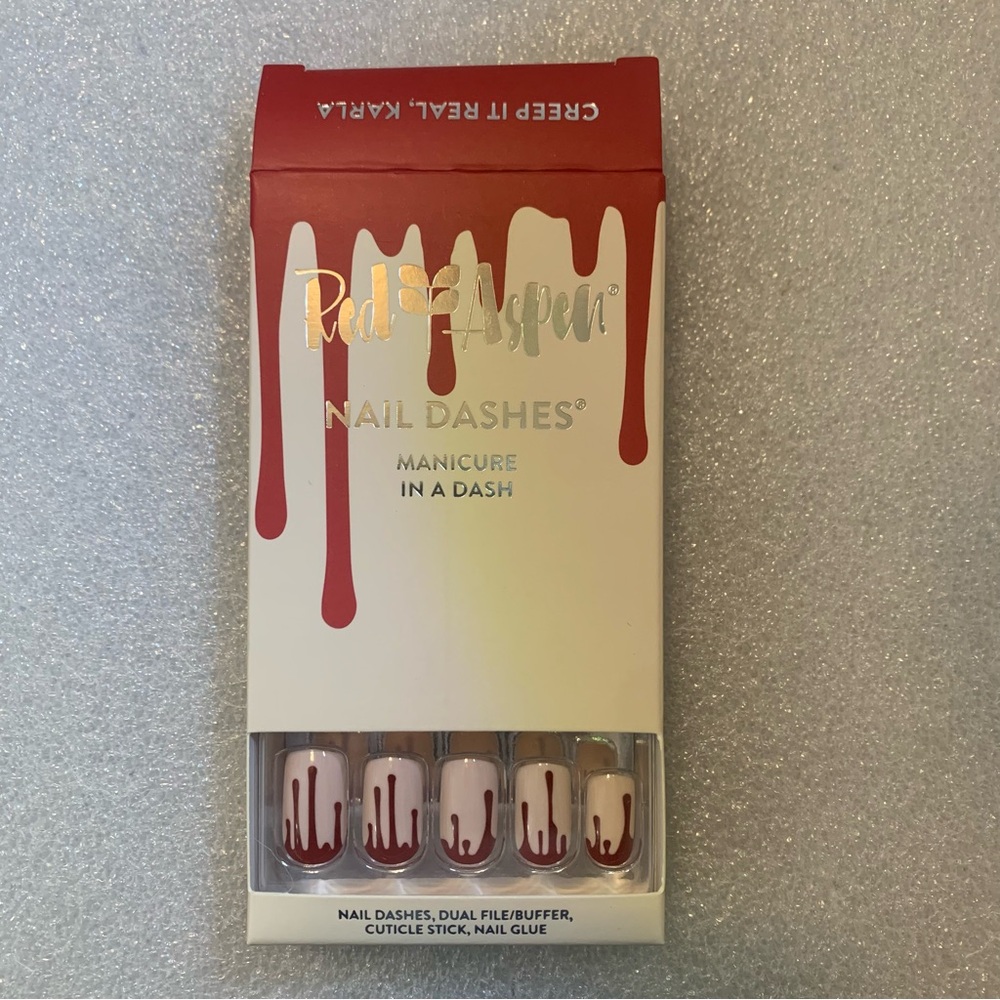 Red Aspen Nail Dashes - Horror Inspired Press-On Nails